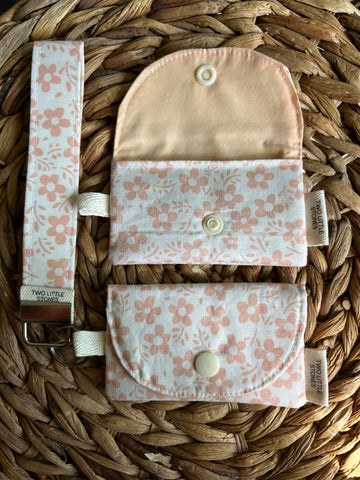 Peachy Floral Card Holder