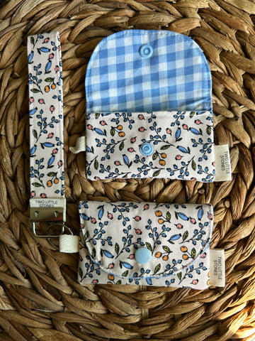 Mini Berries Card Holder